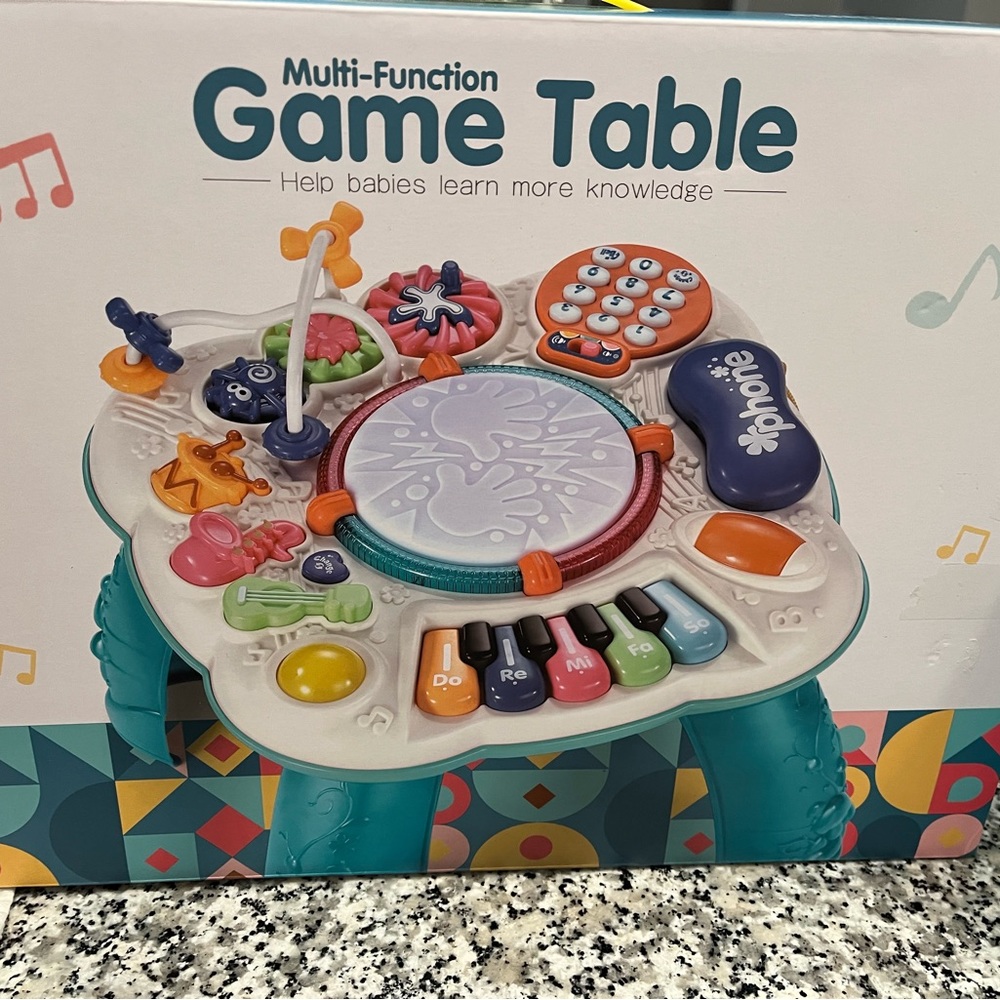 Baby standing activity and game table